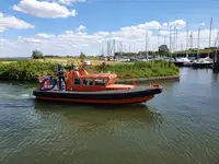 เรือบรรทุกตู้คอนเทนเนอร์ สำหรับขาย