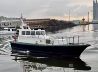 เรือนำร่อง สำหรับขาย