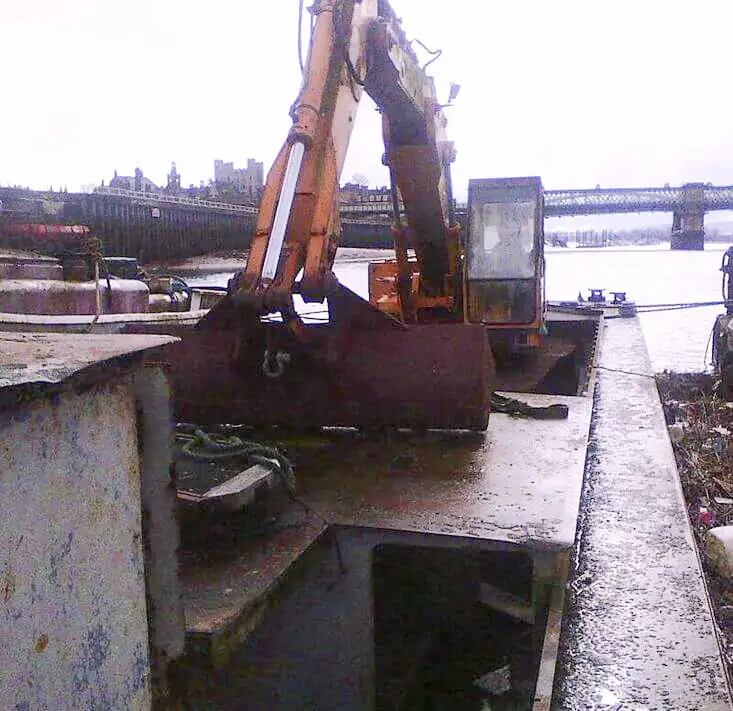 เรือบรรทุกสินค้า (Barge) สำหรับขาย