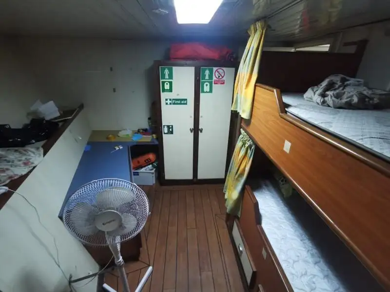 เรือขนส่งเสบียง สำหรับขาย
