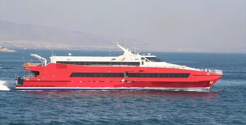 เรือสองลำ (Catamaran) สำหรับขาย