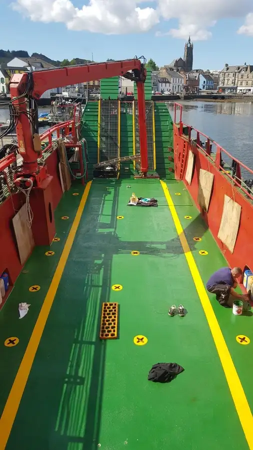 เรือบรรทุกสินค้าแบบ Ro-Ro สำหรับขาย