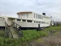 เรือเฟอร์รี่ สำหรับขาย