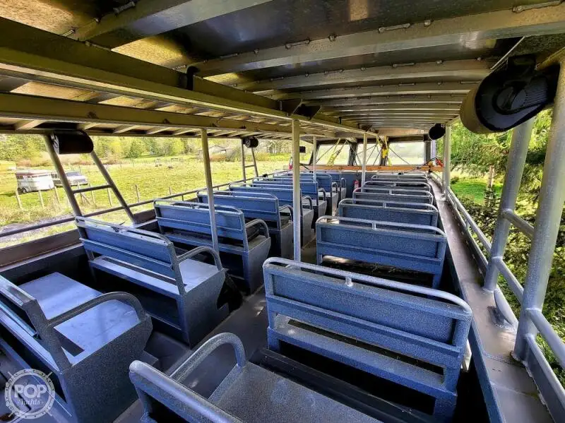เรือสองลำ (Catamaran) สำหรับขาย