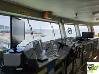 เรือขนส่งสัมภาระขึ้นฝั่งแบบมีถัง สำหรับขาย