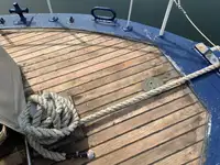 เรือนำร่อง สำหรับขาย