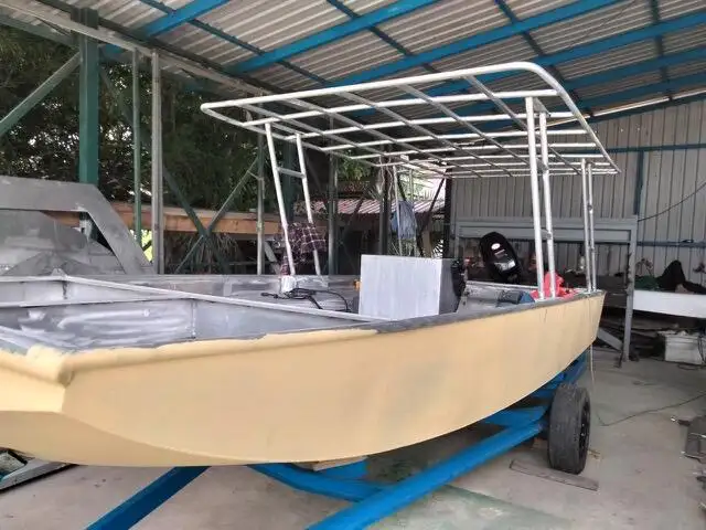 เรือทำงาน สำหรับขาย