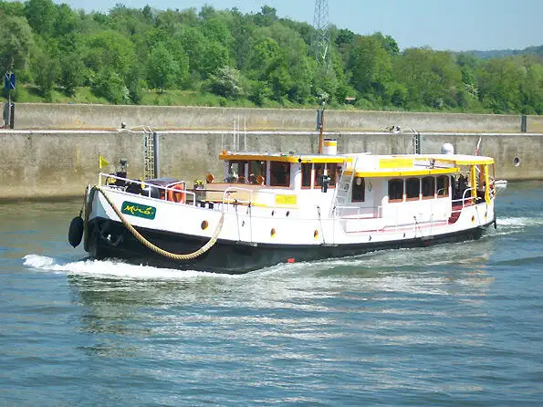 เรือสำราญ สำหรับขาย
