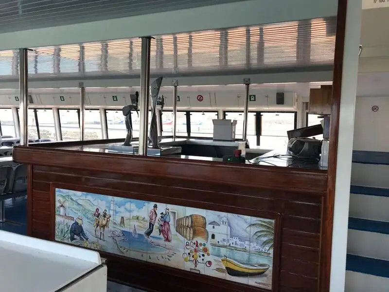 เรือสองลำ (Catamaran) สำหรับขาย