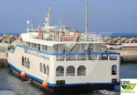 เรือขนส่งสัมภาระขึ้นฝั่งแบบมีถัง สำหรับขาย