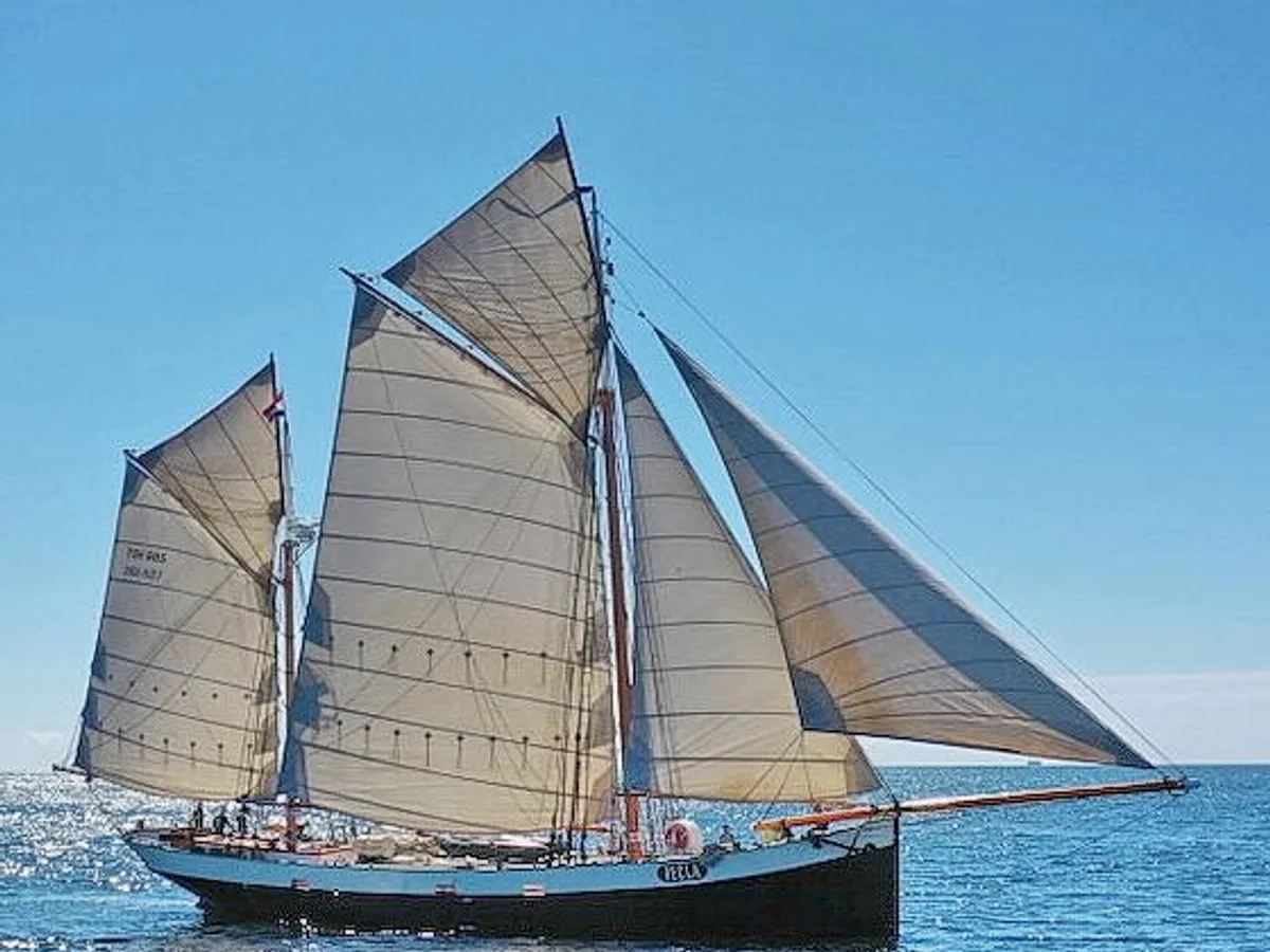 เรือยอชท์ สำหรับขาย