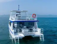 เรือสองลำ (Catamaran) สำหรับขาย