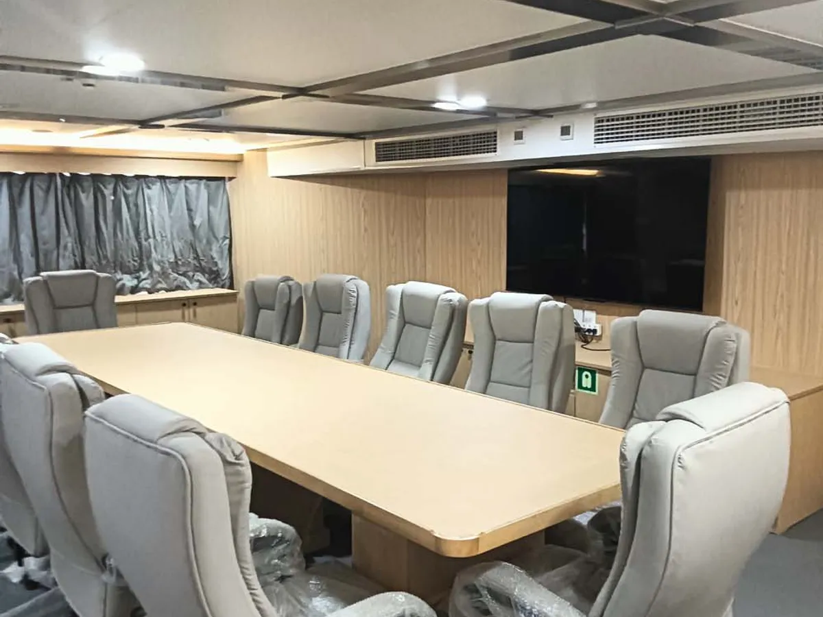 เรือสองลำ (Catamaran) สำหรับขาย