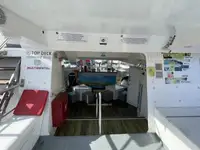 เรือสองลำ (Catamaran) สำหรับขาย