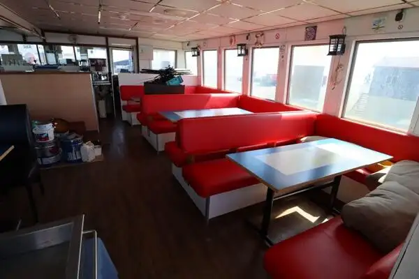 เรือสำราญ สำหรับขาย