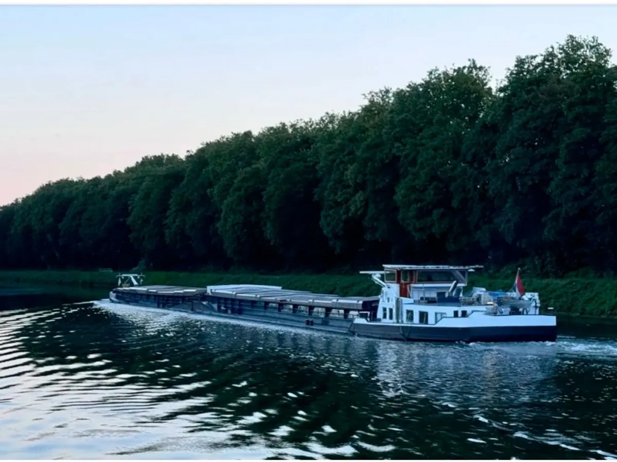 เรือบรรทุกสินค้า (Barge) สำหรับขาย