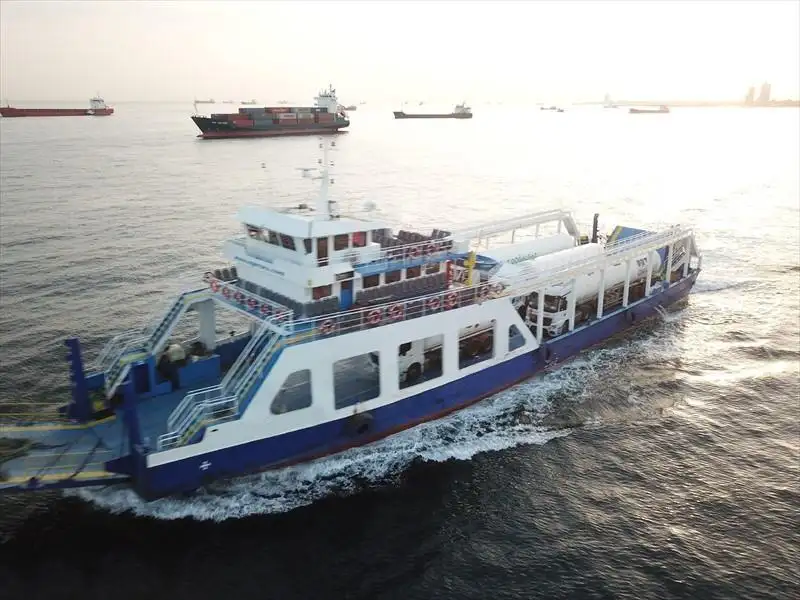 เรือบรรทุกสินค้าแบบ Ro-Ro สำหรับขาย