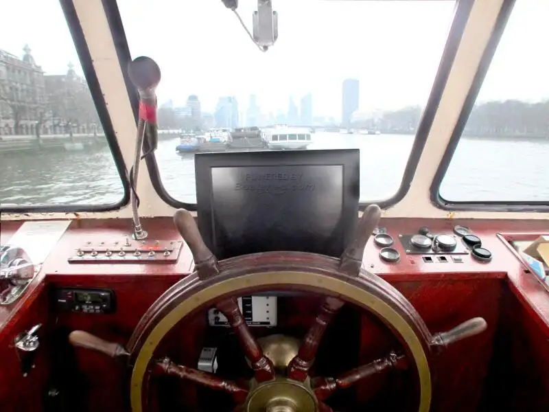 เรือเฟอร์รี่ สำหรับขาย