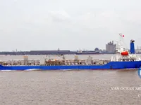 เรือบรรทุกน้ำมัน/สารเคมี สำหรับขาย