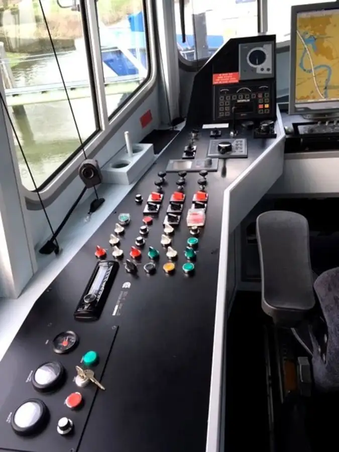 เรือลาดตระเวน สำหรับขาย