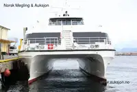 เรือสองลำ (Catamaran) สำหรับขาย