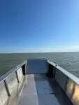 เรือขนส่งสัมภาระขึ้นฝั่งแบบมีถัง สำหรับขาย