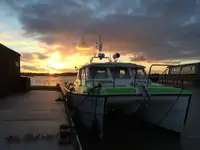 เรือสองลำ (Catamaran) สำหรับขาย