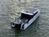 เรือบรรทุกตู้คอนเทนเนอร์ สำหรับขาย