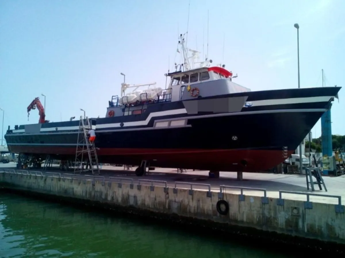 เรือสำหรับลูกเรือ สำหรับขาย