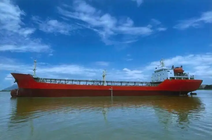 เรือบรรทุกน้ำมัน/สารเคมี สำหรับขาย