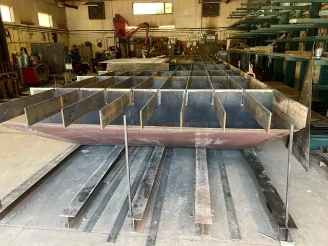 เรือบรรทุกสินค้า (Barge) สำหรับขาย