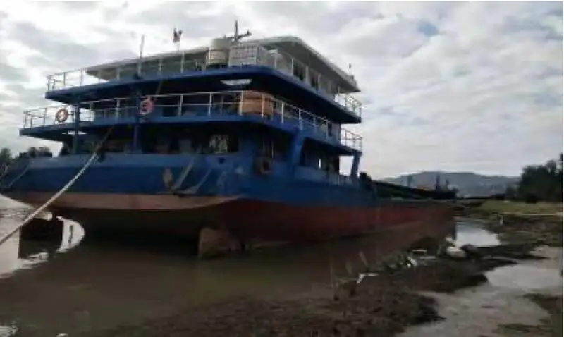 เรือบรรทุกสินค้า (Barge) สำหรับขาย