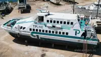 เรือสองลำ (Catamaran) สำหรับขาย