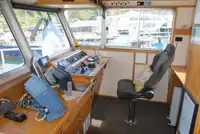 เรือสองลำ (Catamaran) สำหรับขาย