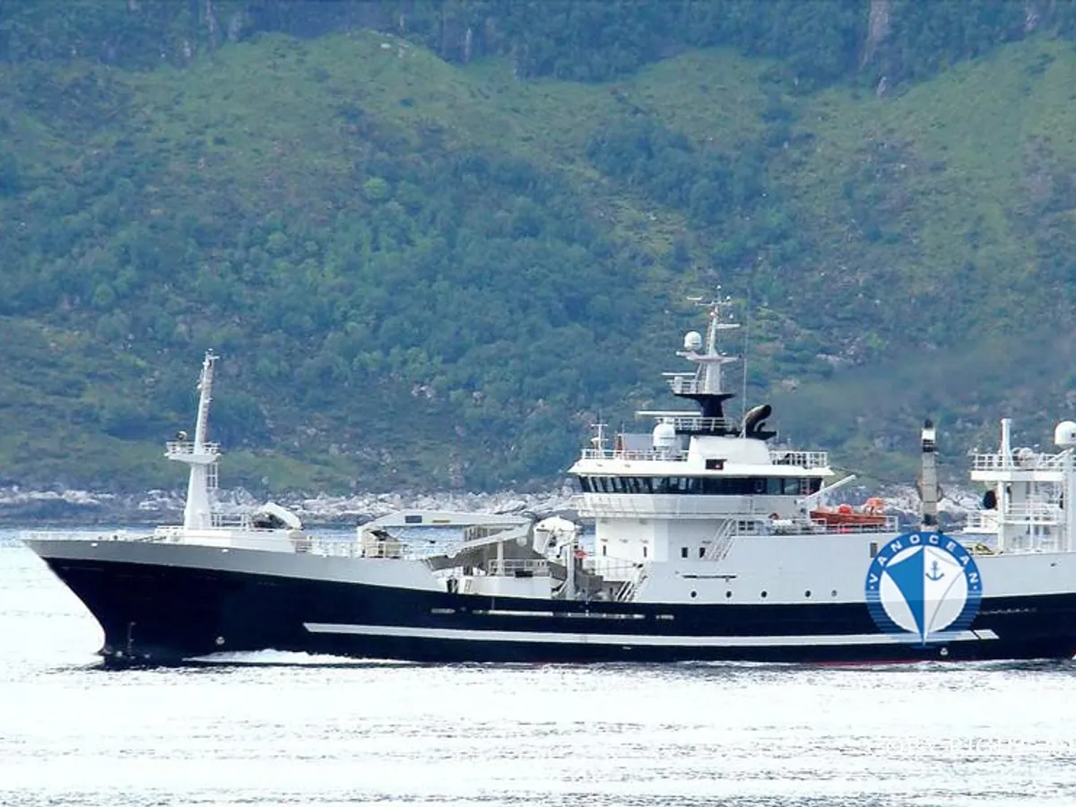 เรือลากอวน สำหรับขาย