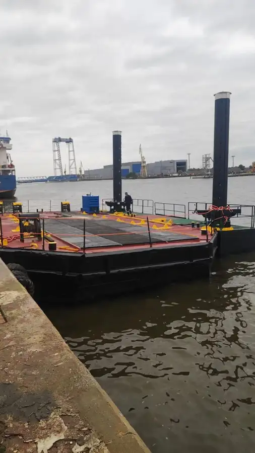 เรือบรรทุกสินค้า (Barge) สำหรับขาย