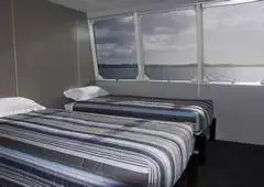 เรือสองลำ (Catamaran) สำหรับขาย
