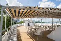 เรือสำราญ สำหรับขาย
