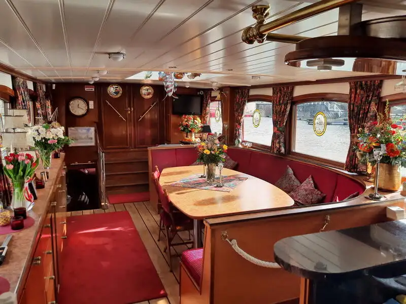 เรือสำราญ สำหรับขาย
