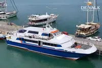 เรือสองลำ (Catamaran) สำหรับขาย