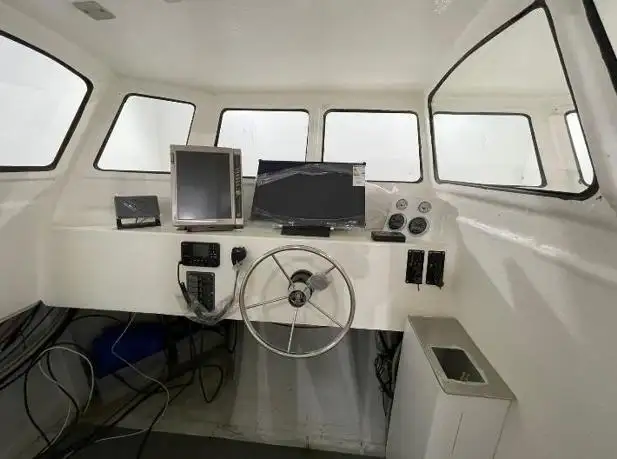 เรือสองลำ (Catamaran) สำหรับขาย