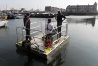 เรือบรรทุกตู้คอนเทนเนอร์ สำหรับขาย