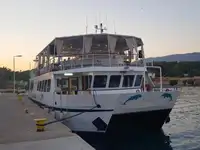 เรือสองลำ (Catamaran) สำหรับขาย