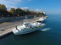 เรือสองลำ (Catamaran) สำหรับขาย