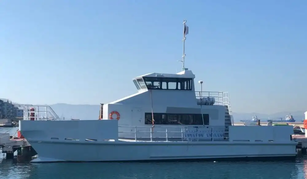 เรือสองลำ (Catamaran) สำหรับขาย