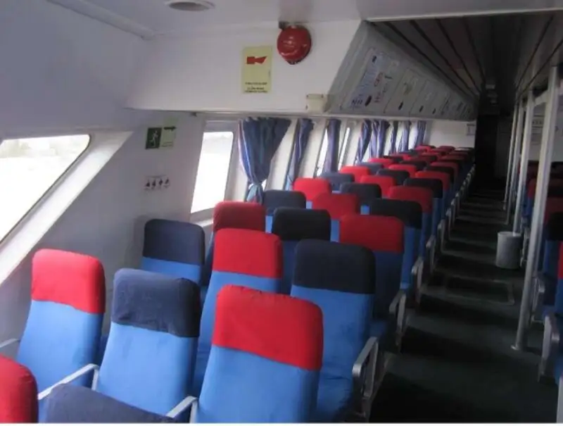 เรือสองลำ (Catamaran) สำหรับขาย