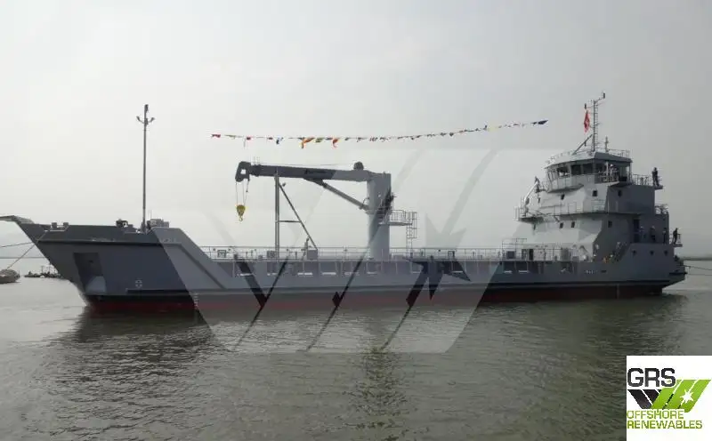 เรือขนส่งสัมภาระขึ้นฝั่งแบบมีถัง สำหรับขาย