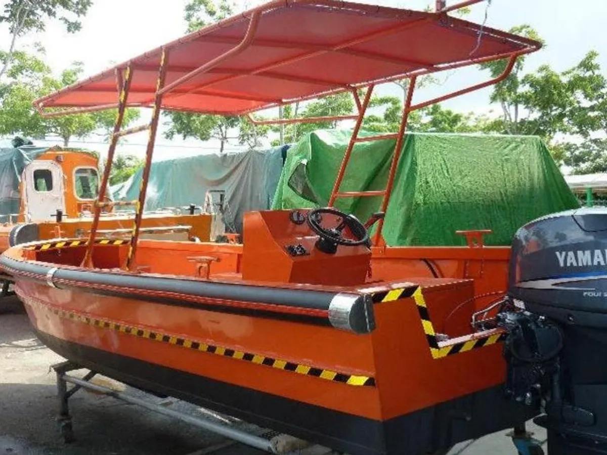เรือทำงาน สำหรับขาย