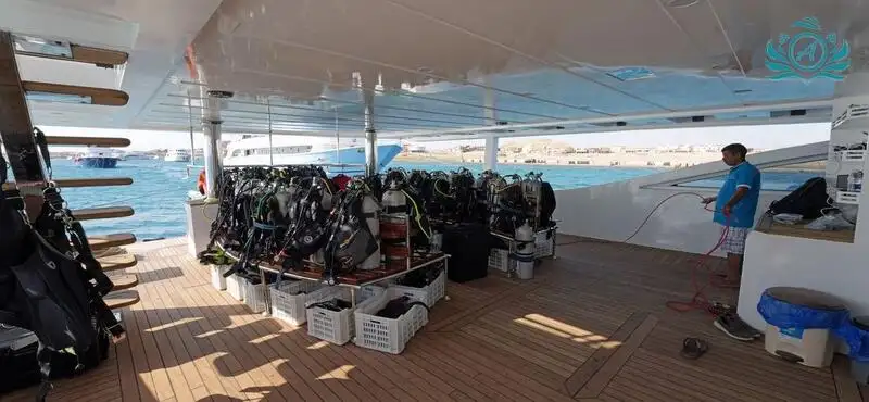 เรือสำราญ สำหรับขาย