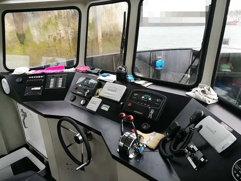 เรือทำงาน สำหรับขาย